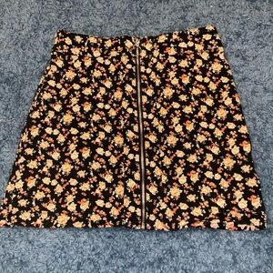 Forever 21 Mini Black/ Floral Skirt with Zipper